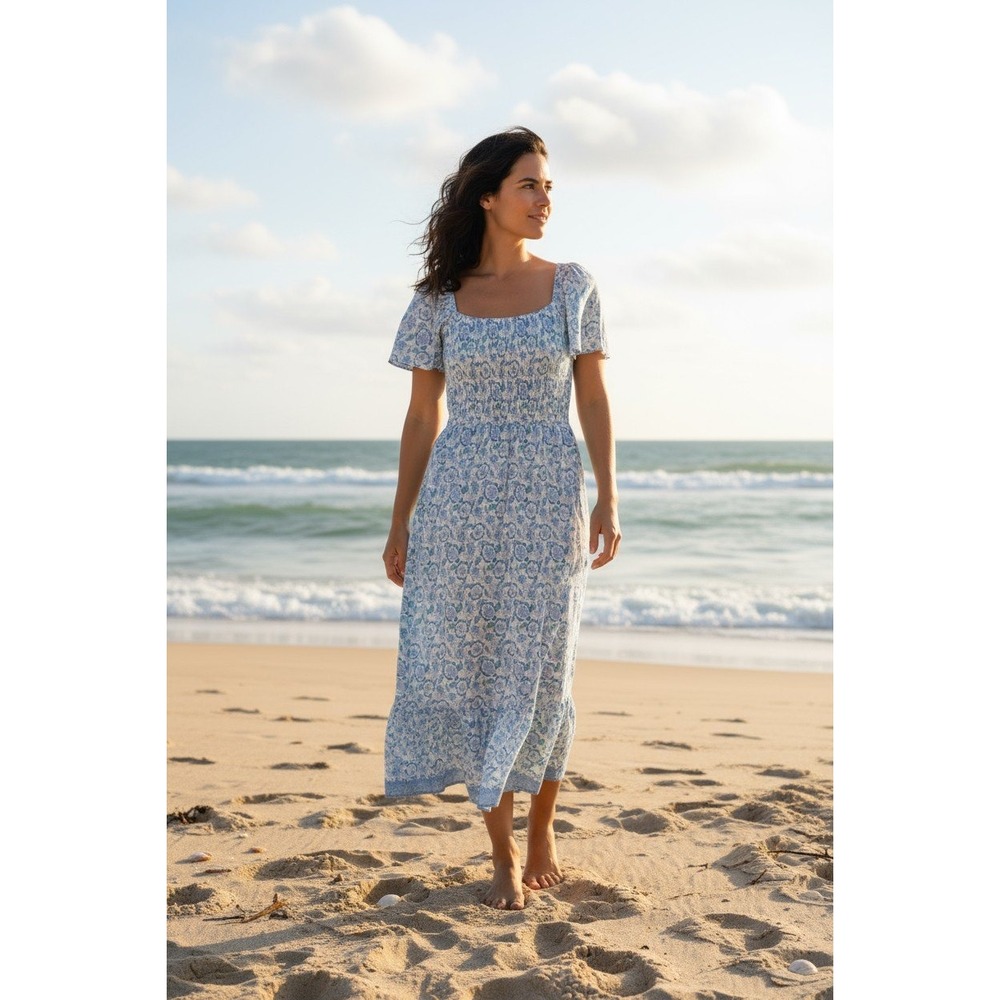 Vineyard Vines  Ellen Flutter Smocked Maxi Dress Blue Floral Short Sleeve Size L